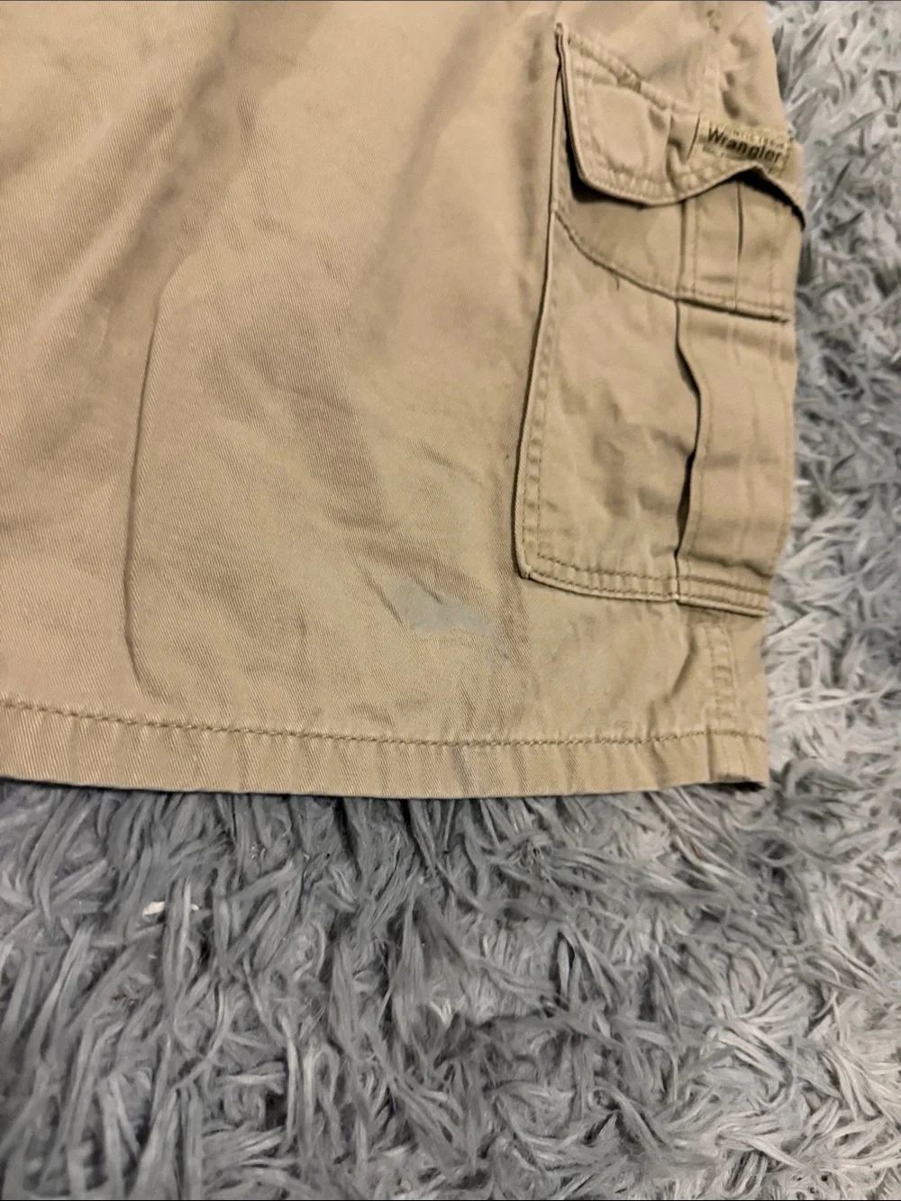 Wrangler cargo shorts size 40